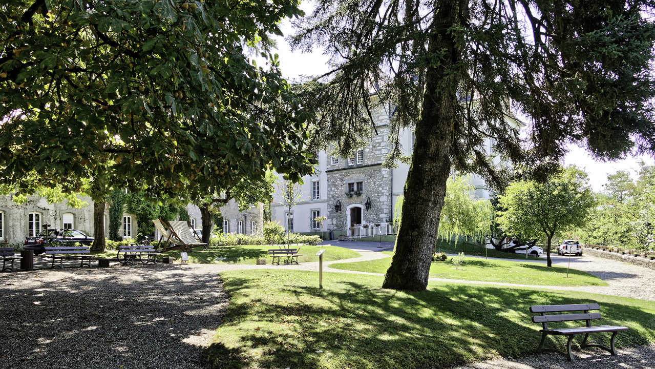 20250825-110558•Chateau Hotel•Challes-les-Eaux•Auvergne-Rhone-Alpes•France